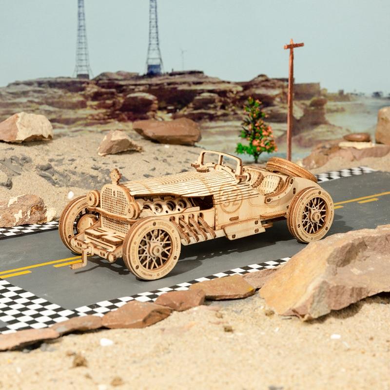 HobbyGear™ – 3D Träbyggsatser och Mekaniska Modeller