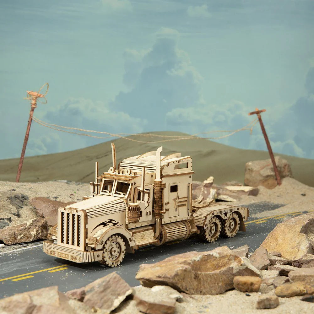 HobbyGear™ – 3D Träbyggsatser och Mekaniska Modeller